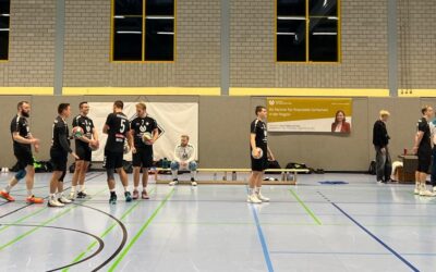 25.10.2025 – Doppel-Heimsieg der Holzheimer Volleyballer/innen