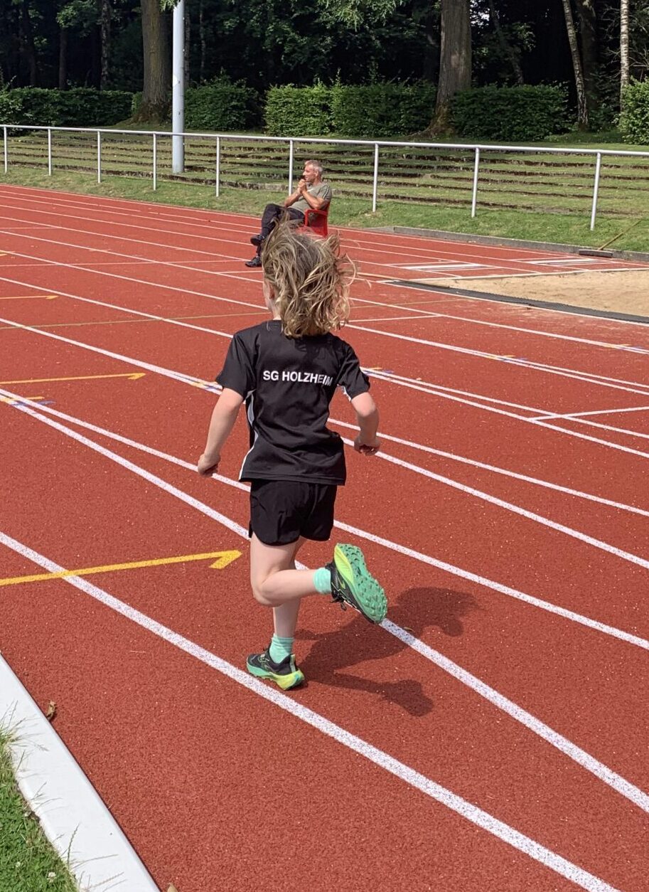 800m W8